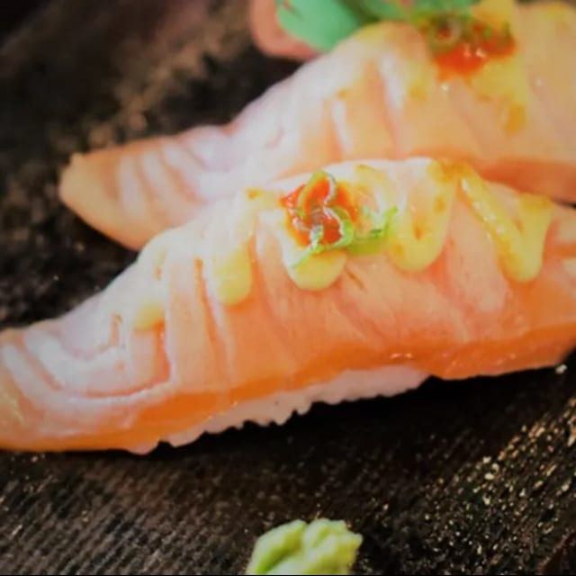 Salmon Volcano Aburi.