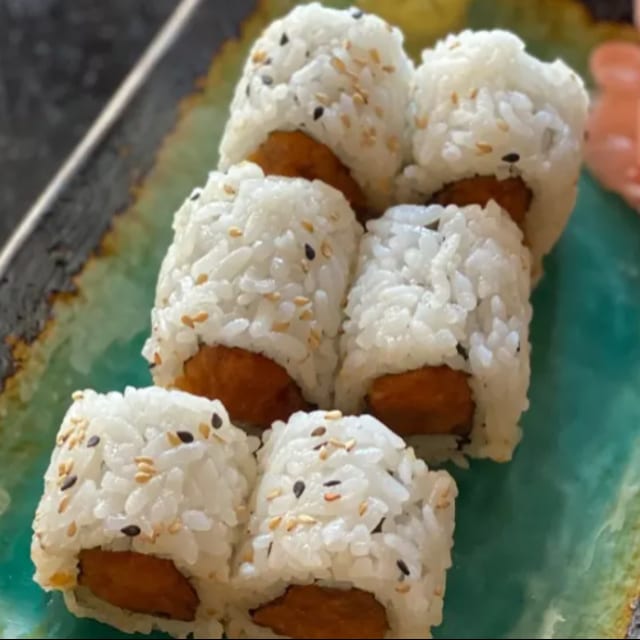 Spicy Tuna Roll.